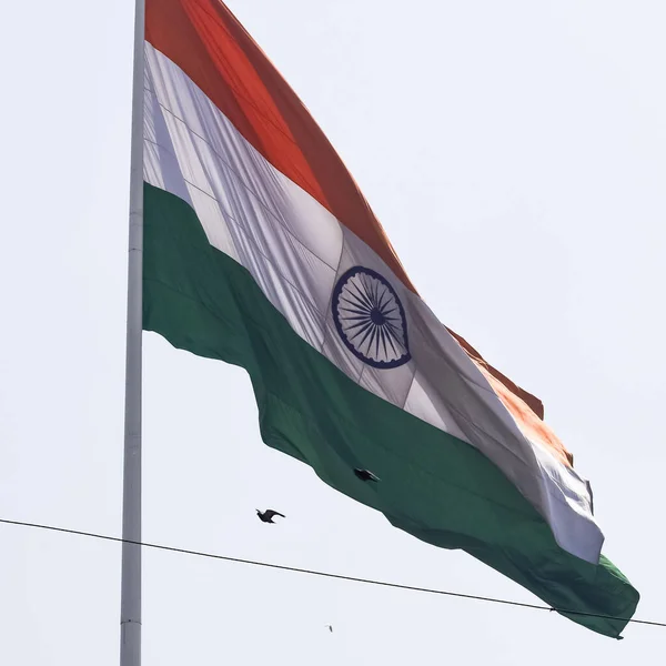 Indie Vlajka Vlaje Vysoko Connaught Place Hrdostí Modré Obloze Indie — Stock fotografie