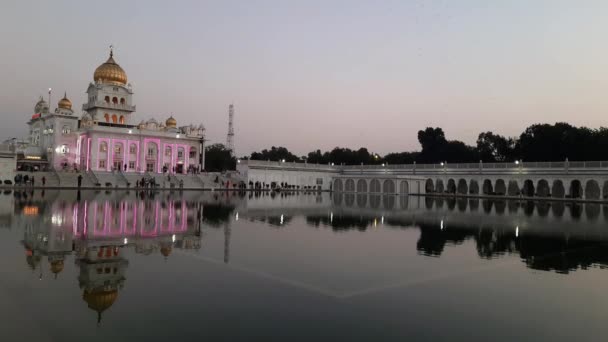 Gurdwara Bangla Sahib Most Prominent Sikh Gurudwara Bangla Sahib Gurudwara — Stockvideo