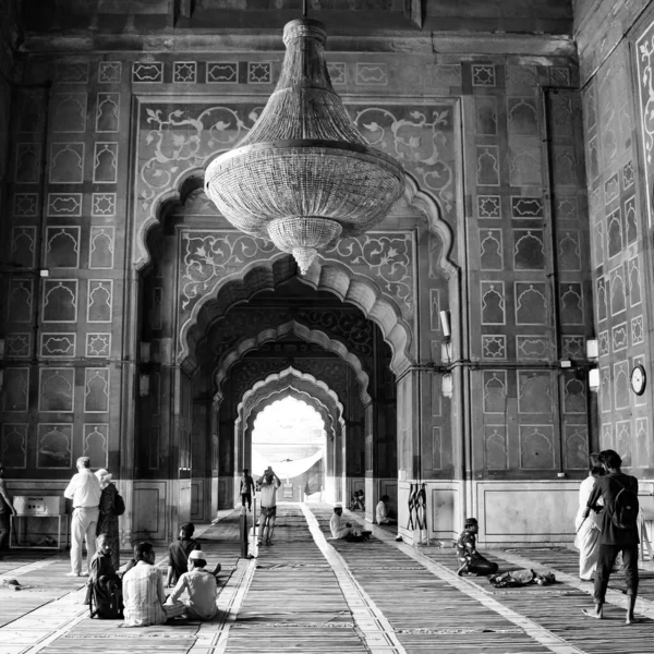 Delhi Indien April 2022 Unbekannte Indische Touristen Besuchen Jama Masjid — Stockfoto