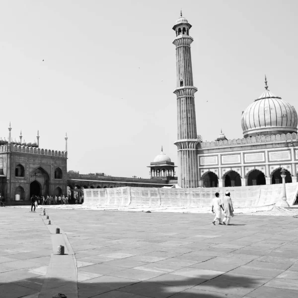 Delhi India Aprile Turista Indiano Non Identificato Visita Jama Masjid — Foto Stock