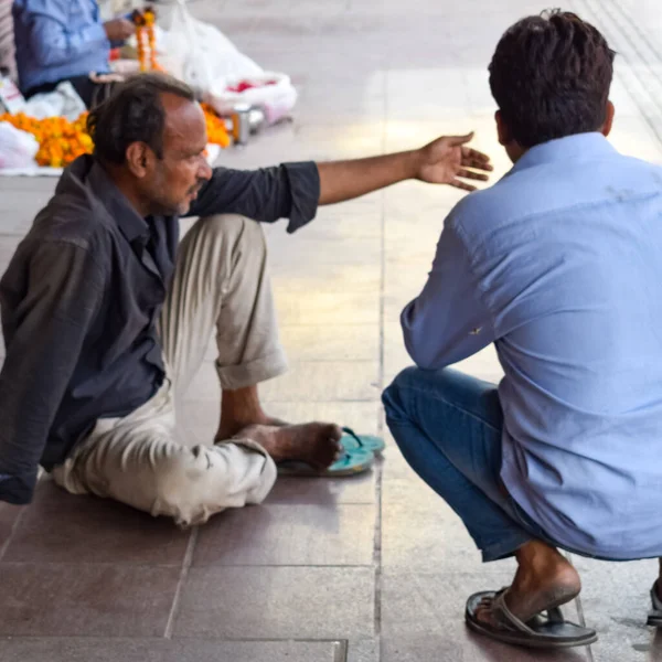 Old Delhi India April 2022 Unidentified Group Men Walking Streets — 스톡 사진