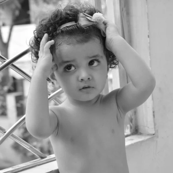 Cute Little Boy Shivaay Sapra Home Balcony Summer Time Sweet — Φωτογραφία Αρχείου