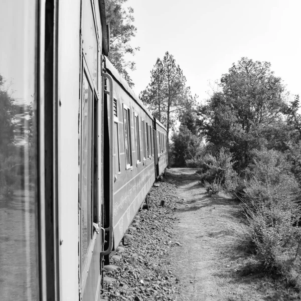 Jouet Train Déplaçant Sur Pente Montagne Belle Vue Une Montagne — Photo