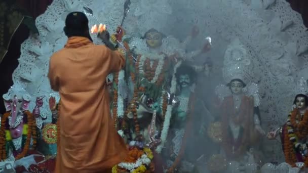 Kalkutta Indien September 2023 Göttin Durga Mit Traditionellem Aussehen Nahaufnahme — Stockvideo