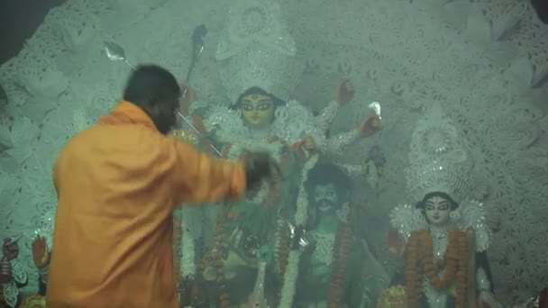 Kolkata Indien September 2023 Gudinnan Durga Med Traditionell Look Närbild — Stockvideo