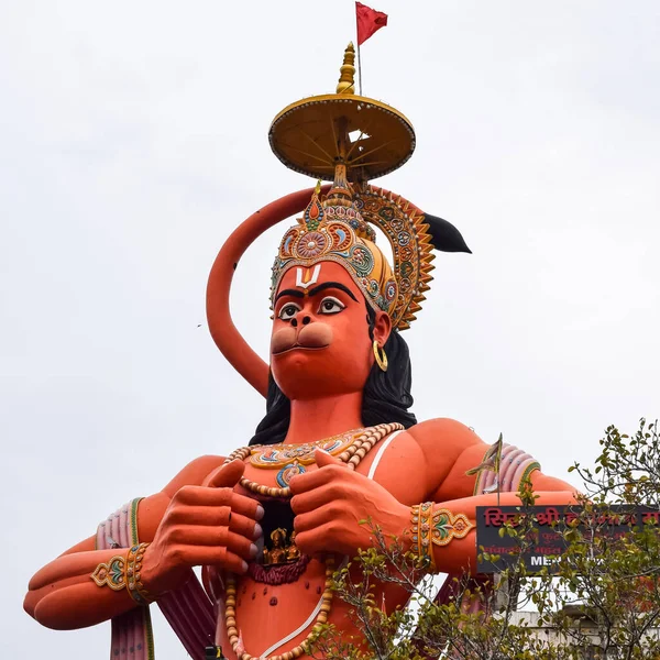 Groot Standbeeld Van Lord Hanuman Buurt Van Delhi Metro Brug — Stockfoto