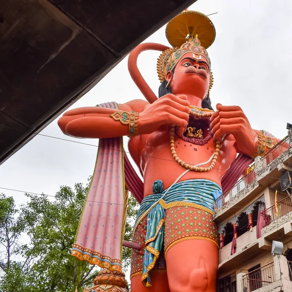 Stor Statue Lord Hanuman Nær Delhi Metro Bro Beliggende Nær - Stock-foto