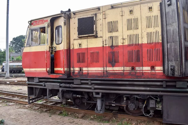 Indiaas Speelgoed Trein Diesel Locomotief Motor Kalka Treinstation Gedurende Dag — Stockfoto