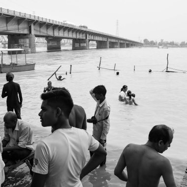 Garh Mukteshwar, UP, Hindistan-11 Haziran 2022 - Ganga, Garh Mukteshwar 'daki gibi, Ganga nehrinin Hindu, Garh Ganga Brij için en kutsal nehir olduğuna inanılır.