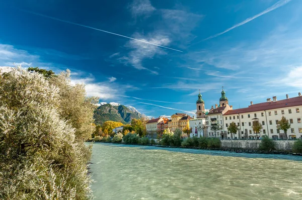 Innsbruck Austria Rumah Berwarna Tepi Sungai Inn — Stok Foto