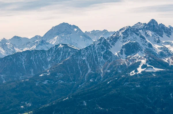 Avusturya Alpleri 18 Ekim 2012 'de Innsbruck, Tyrol, Avusturya.