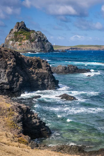Fernando de Noronha Adası, Pernambuco, Brezilya, 14 Aralık 2021. Buraco da Raquel.