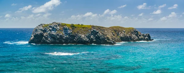 Fernando de Noronha Adası, Pernambuco, Brezilya, 14 Aralık 2021. Lion Hill Adası.