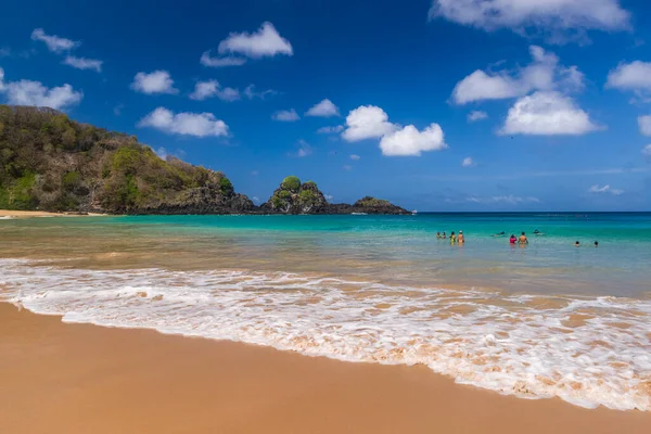 Fernando de Noronha, Sancho Körfezi Sahili, Pernambuco, Brezilya 14 Aralık 2021