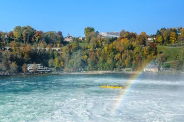 Rhine Falls veya Rheinfall, 21 Ekim 2012 'de İsviçre' nin Schaffhausen kentinde kurulmuş en büyük şelaledir..