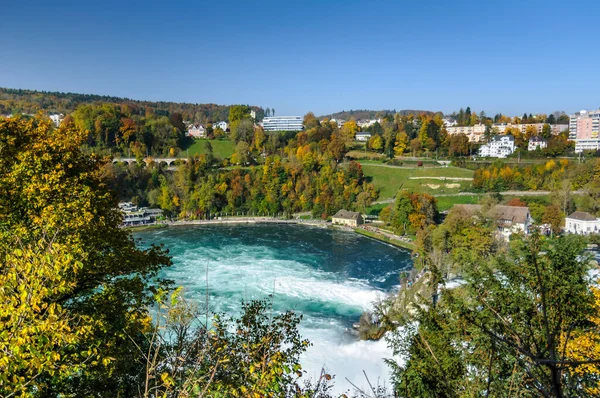 Rhine Falls veya Rheinfall, 21 Ekim 2012 'de İsviçre' nin Schaffhausen kentinde kurulmuş en büyük şelaledir..