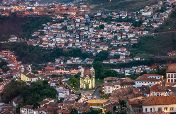 Ouro Preto, Minas Gerais, Brazil on October 16, 2004. Partial view of the city with historic buildings. — Stock Image Ouro Preto Minas Gerais Brazil October 2004 Partial View City Stock Image