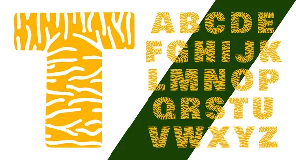 Тигриный алфавит смелых оранжевых букв с прозрачными полосками — стоковый вектор