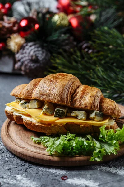 Colazione Anno Nuovo Con Croissant Croissant Anno Nuovo Con Formaggio — Foto Stock