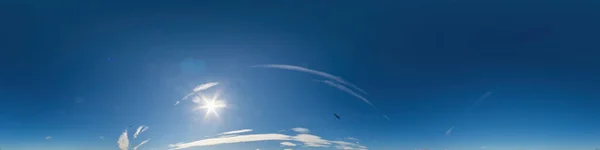 Gökyüzü Panoraması Pürüzsüz Küresel Eşdörtgen Biçiminde Cirrus Bulutları Gökyüzü Değişimi — Stok fotoğraf