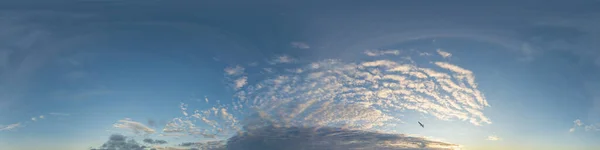 Panorama Azul Escuro Céu Crepúsculo Com Nuvens Cumulus Panorama Hdr — Fotografia de Stock