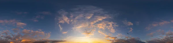 Dunkelblaues Abendhimmelpanorama Mit Cumuluswolken Nahtloses Hdr 360 Panorama Sphärischen Äquiangular — Stockfoto