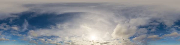 Panorama Del Cielo Con Nubes Cirrus Formato Esférico Equirectangular Sin — Foto de Stock