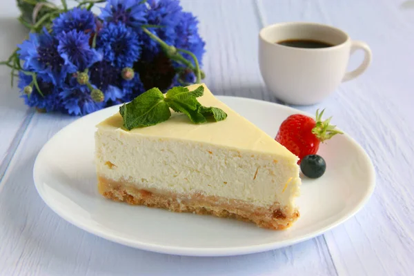 Traditional American Cheesecake New York Salted Caramel Delicious Homemade Cheesecake — Foto Stock