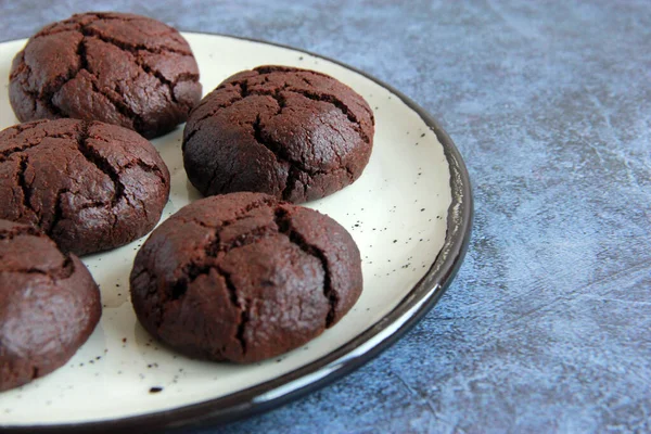Homemade Brownie Cookies Plate Chocolate Crack Cookies Plate Sweet Cookies — Fotografie, imagine de stoc