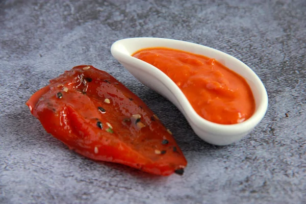Vegan Dip Sauce Harissa Made Roast Red Bell Pepper Spices — Fotografie, imagine de stoc