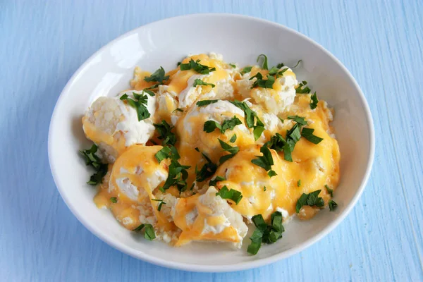 Baked Cauliflower Cheddar Cheese Sauce Delicious Vegetarian Meal Sauted Cauliflower — 스톡 사진