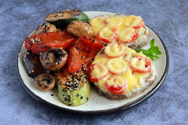 Veal Orloff French Meat Side Dish French Meat Veal Medallions — Stockfoto