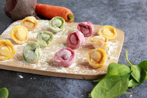 Olorful Dumplings Kids Different Colors Handmade Pelmeni Red Green Pink —  Fotos de Stock