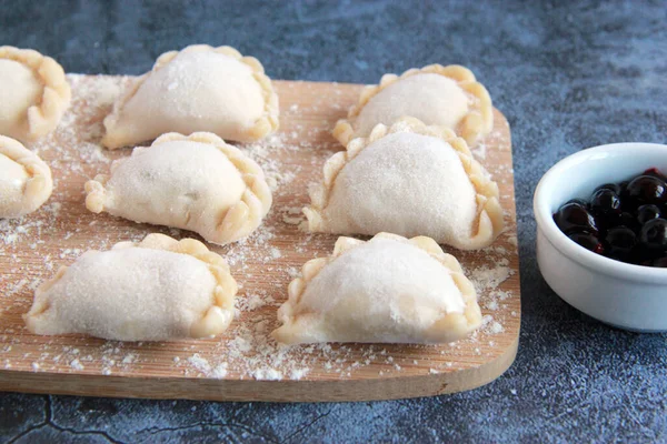 Varenyky Black Currant Filling Ukrainian Handmade Dumplings Berry Filling Raw — Fotografie, imagine de stoc