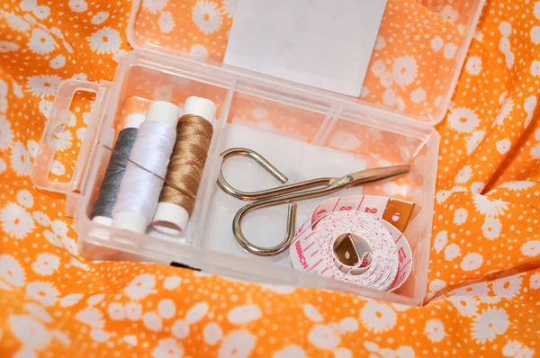 Equipment Sewing Scissors Tap Measure Threads — Stock Photo, Image