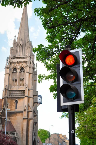 Sinal Trânsito Cidade Velha Inglesa Sinal Vermelho Foto Alta Qualidade — Fotografia de Stock