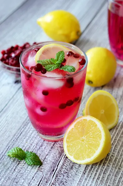 Tranbär cocktail — Stockfoto