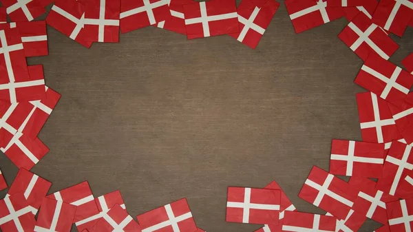 Σκελετός Από Χάρτινες Σημαίες Της Δανίας Τοποθετημένος Ξύλινο Τραπέζι Εθνική — Φωτογραφία Αρχείου