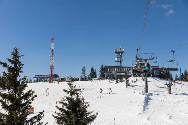 Spindleruv Mlyn Czech 2022年3月9日 Medvedin 缆车的顶层车站 位于捷克最受欢迎的滑雪胜地 克尔科诺斯山的梅德韦丁 捷克共和国 — 图库照片