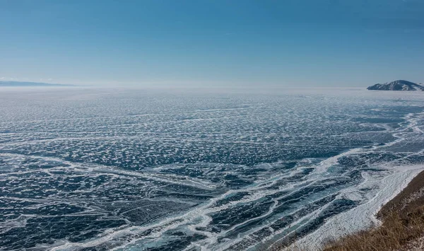 Lago Congelado Baikal Extiende Hasta Horizonte Hay Patrones Nieve Encaje — Foto de Stock