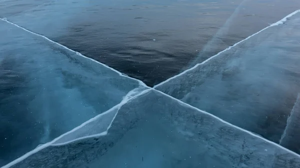 Gelo Transparente Azul Lago Baikal Close Detalhes Tela Cheia Rachaduras — Fotografia de Stock