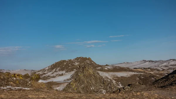 Slopes Hills Devoid Vegetation Covered Snow Dry Grass Bare Ground — Stockfoto