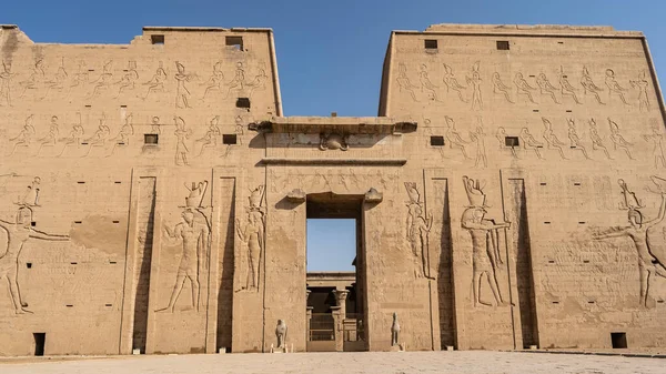 Ancien Temple Égyptien Horus Edfou Des Images Sculptées Des Dieux — Photo