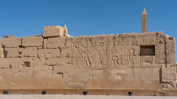 Mur Ancien Temple Karnak Louxor Maçonnerie Visible Images Sculptées Dieux — Photo