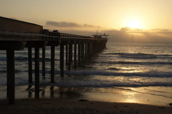 Scripps Pier ao entardecer — Fotografia de Stock