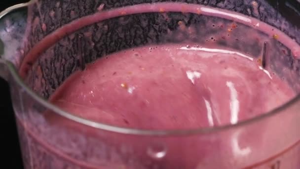 Process Whipping Fruit Milk Smoothies Made Strawberries Blackberries — Wideo stockowe