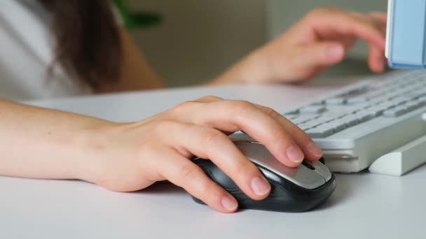 Woman Works Computer Hands Close — Vídeo de stock