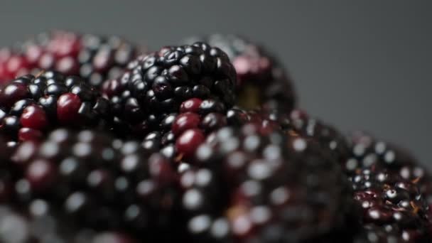 Ripe Juicy Blackberries Swirling Black Background Slow Motion — Stockvideo