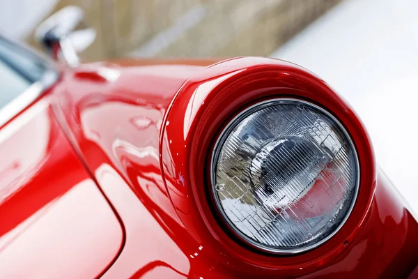 Closeup Headlight Hood Red Thunderbird Retro Car — Stock Photo, Image