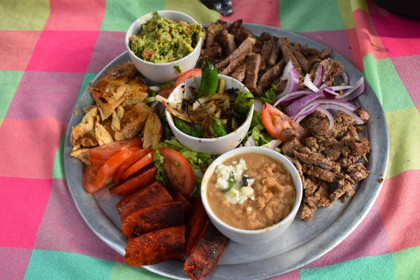 Bild Eines Gerichts Namens Parrillada Bestehend Aus Gemischten Fleischstücken Mexiko — Stockfoto